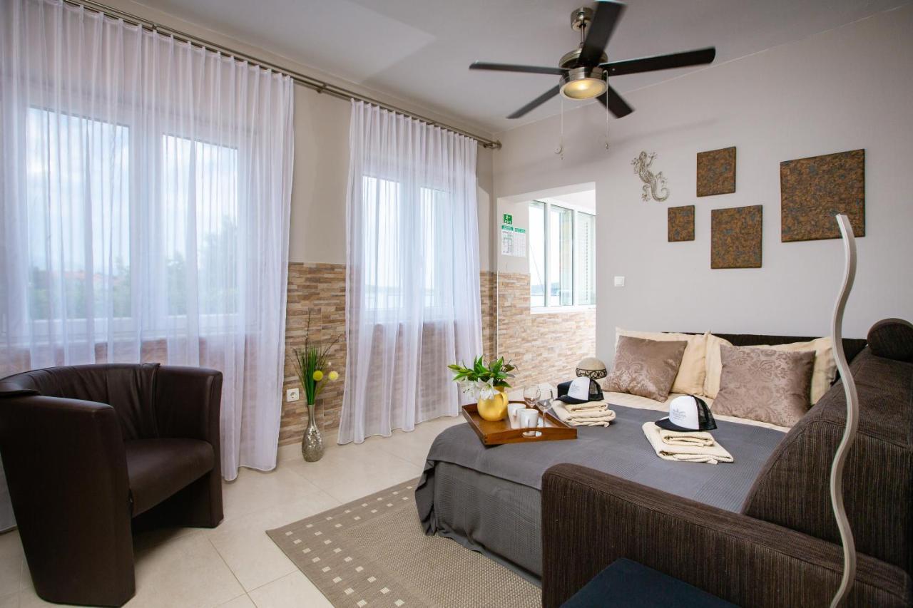 Villa Riva Barbat na Rabu Kültér fotó